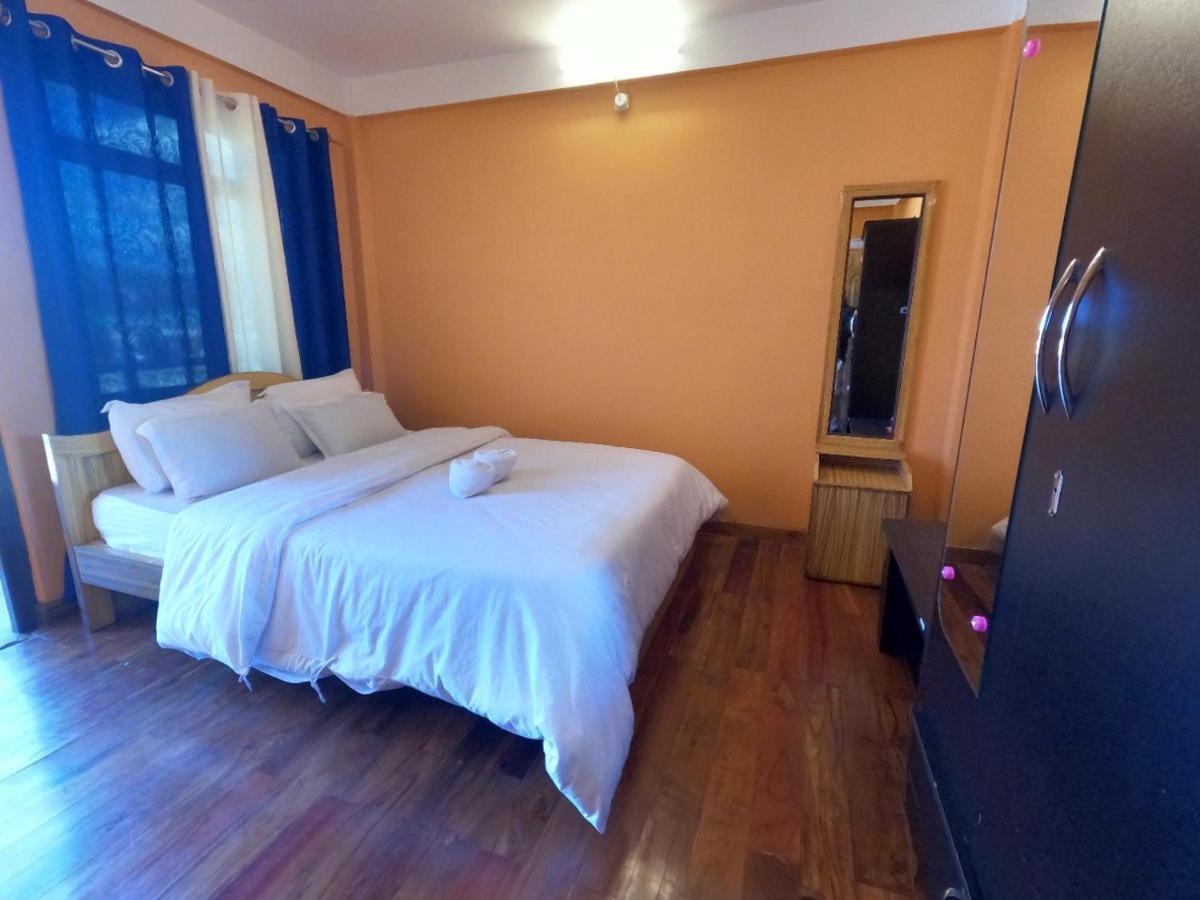 Aurora Guest House Шилонг Екстериор снимка