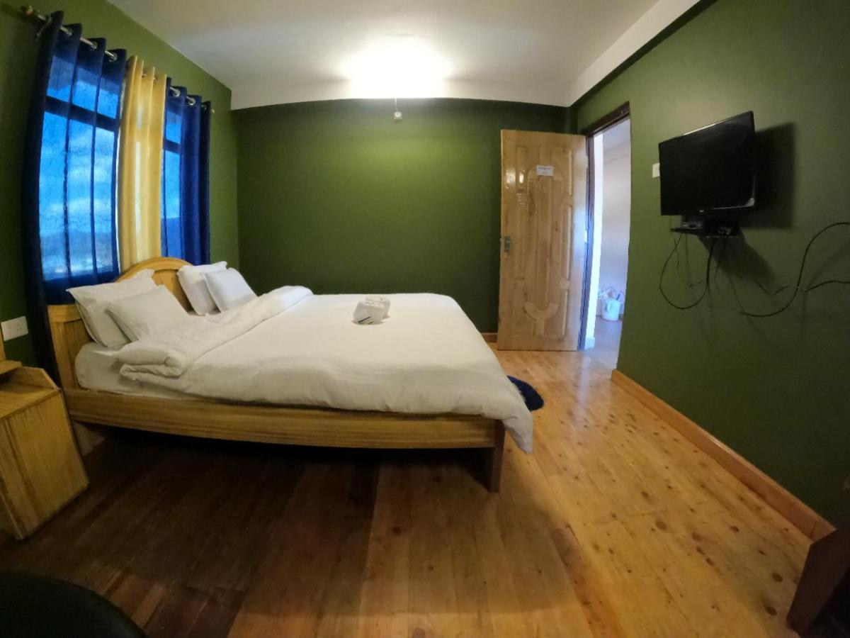Aurora Guest House Шилонг Екстериор снимка