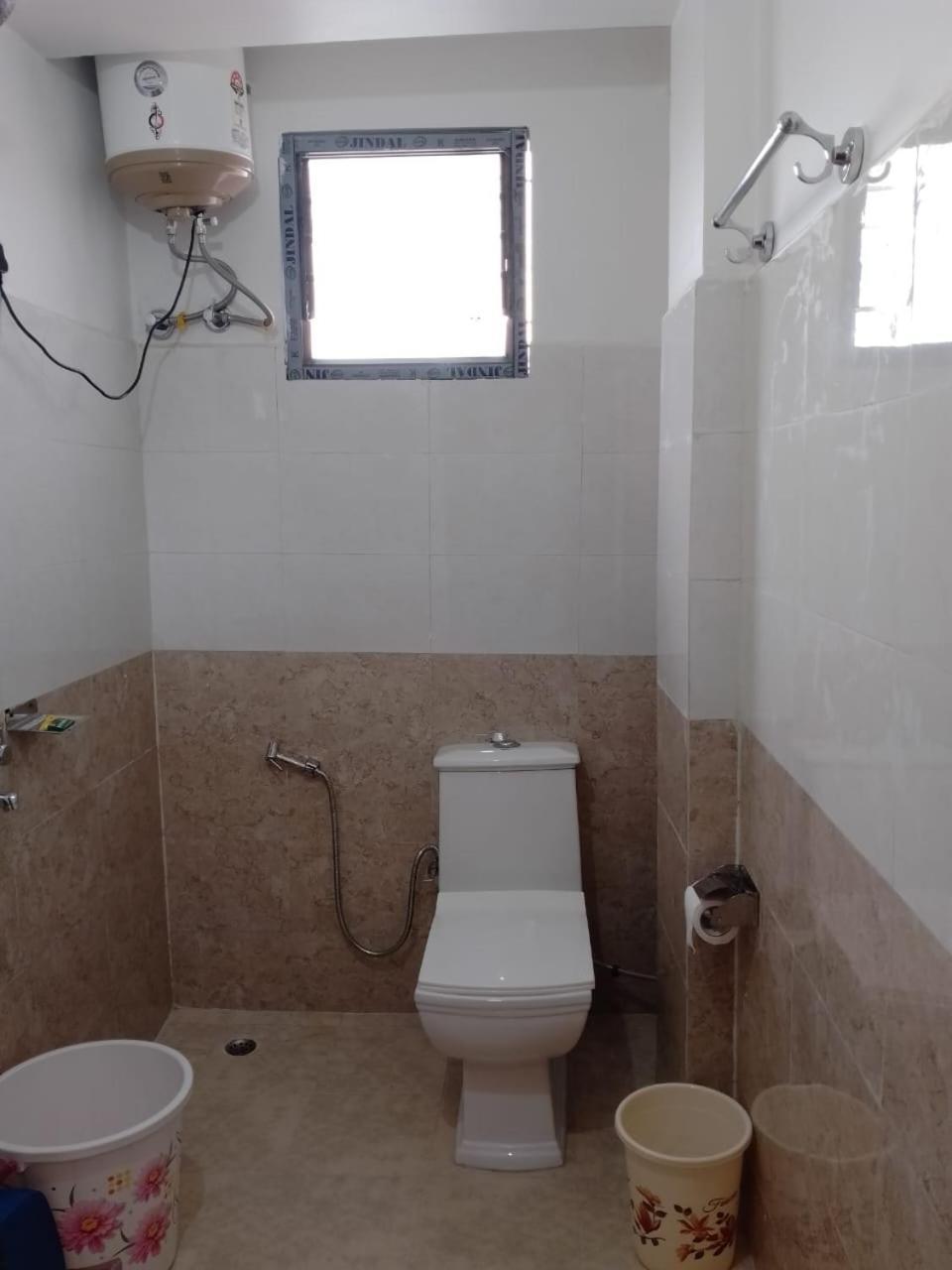 Aurora Guest House Шилонг Екстериор снимка