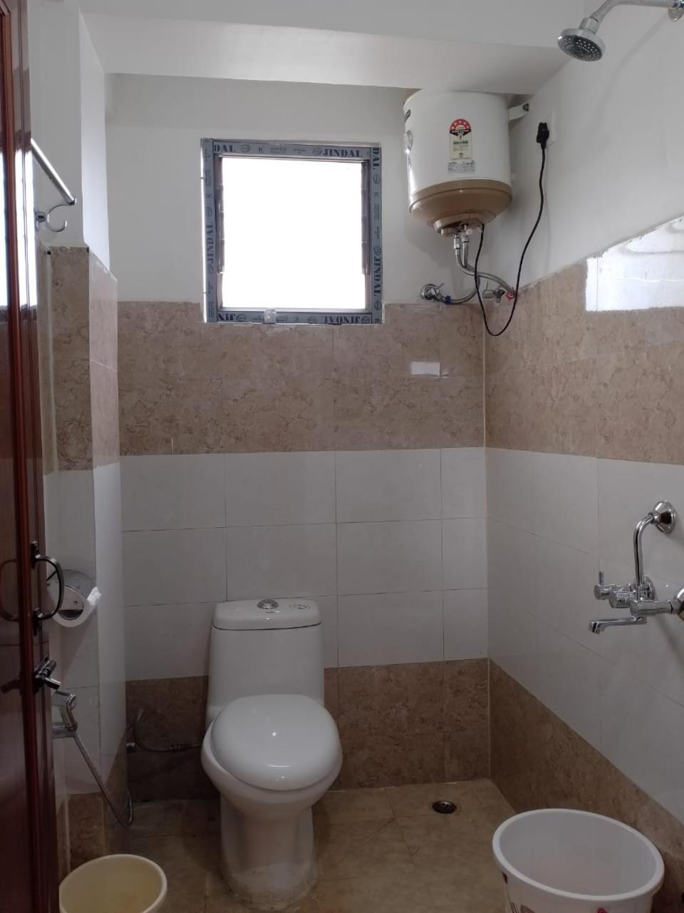 Aurora Guest House Шилонг Екстериор снимка