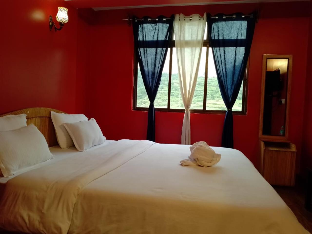 Aurora Guest House Шилонг Екстериор снимка