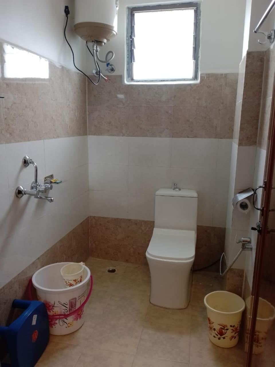 Aurora Guest House Шилонг Екстериор снимка